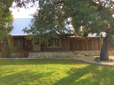 Rusty Rio - Beautiful outlook from the front door.