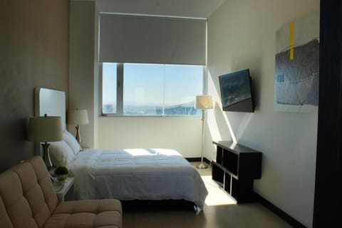 Junior Suite, 1 Bedroom, Non Smoking | Blackout drapes, iron/ironing board, free WiFi, bed sheets