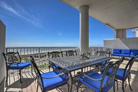 Galveston Vacation Rental | 3BR | 2BA | 1,200 Sq Ft | Step-Free Access