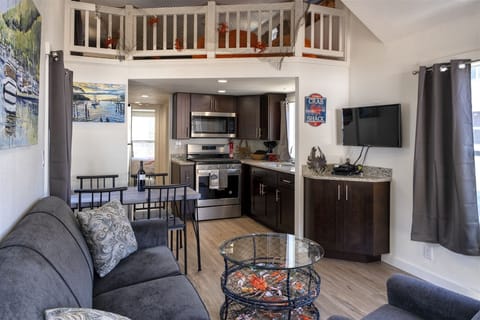 Crab Shack - Good times with friends and family alike