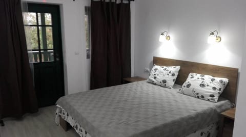 Deluxe Room, 1 Double Bed | 5 bedrooms, premium bedding, down comforters, memory foam beds