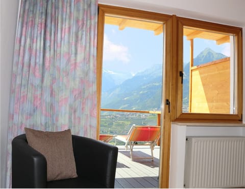 Double Room, Terrace | Living area