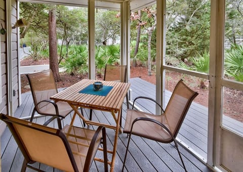 Screened in Porch