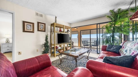 Edgewater 62 - Living area with Gulf views