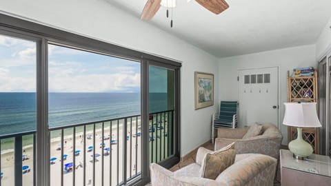 Gulf Tower 8C - Enclosed Balcony