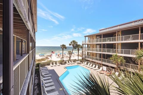 Sandpiper Front Deck Area View of Pool and Gulf