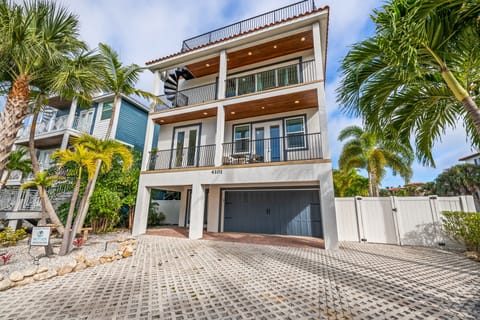 Parking for 4 Vehicles