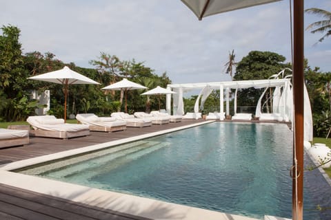 Pure Villa Estate,Outstanding 6Bed.