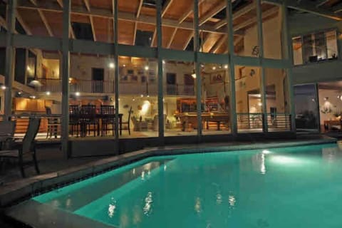 The non chlorinated pool is available for guest's enjoyment