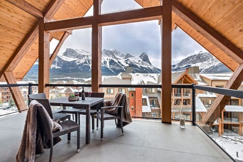 immerse yourself in Mountains!