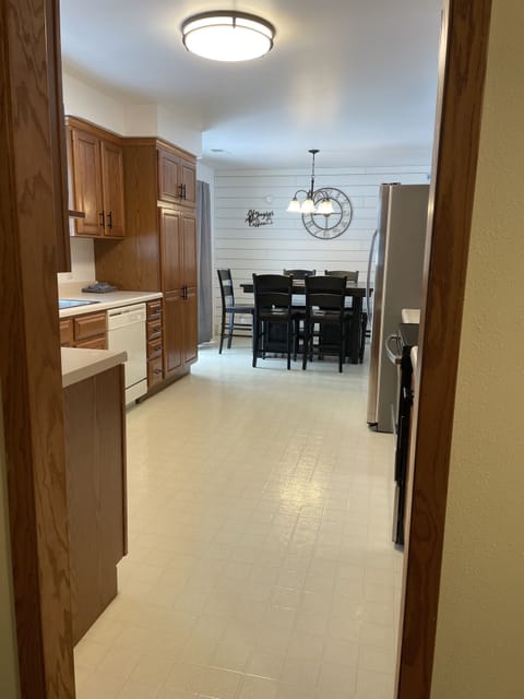 Spacious, fully equipped, eat in kitchen with pub style table with 6 chairs