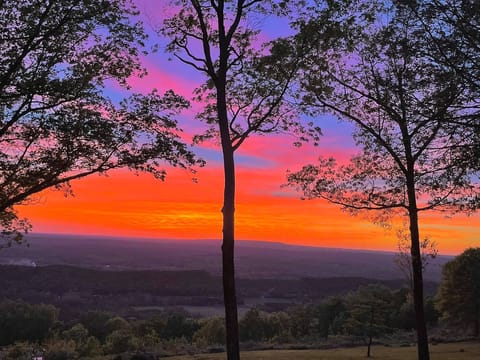 There are no more beautiful sunsets anywhere in the world!