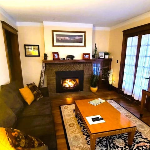3BR with Gas Fireplace for winter warmth and Central AC for summer comfort.