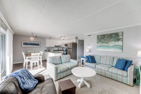 Ocean City Vacation Rental | 2BR | 2BA | Elevator Access | 880 Sq Ft