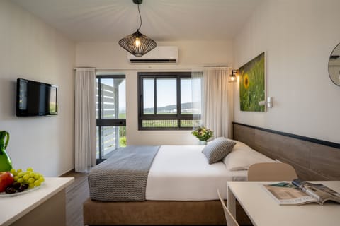 Superior Room, Accessible, Balcony | In-room safe, iron/ironing board, free WiFi, bed sheets