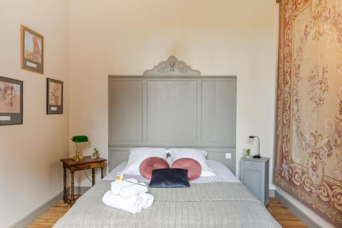 Individually decorated, individually furnished, free WiFi, bed sheets