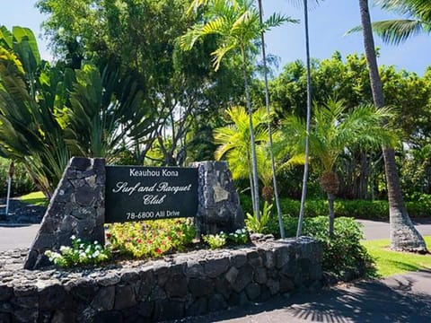 Condo, Multiple Beds, Partial Ocean View (Keauhou Kona Surf & Racquet Club #37) | Property grounds