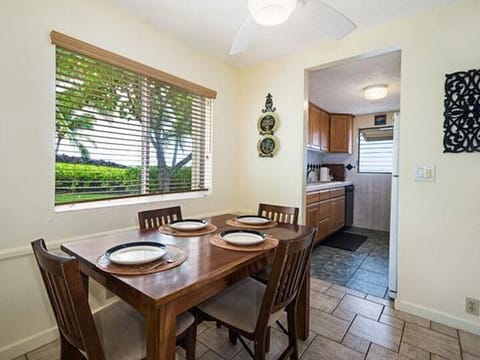 Condo, 1 King Bed, Mountain View (Keauhou Kona Surf & Racquet Club #176) | Dining