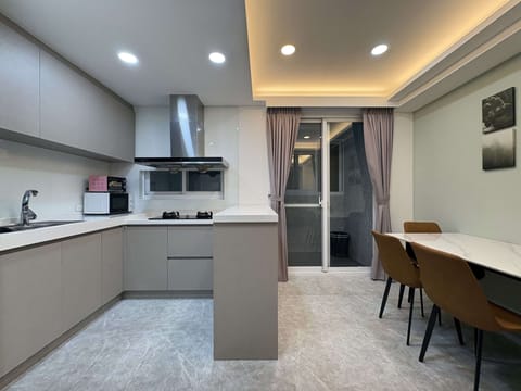 open concept kitchen