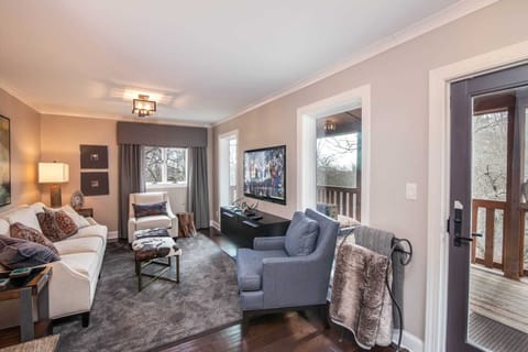 Living Room at 1eight3 Retreat