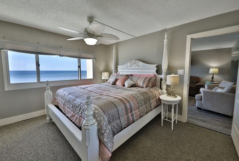King bed in the master bedroom