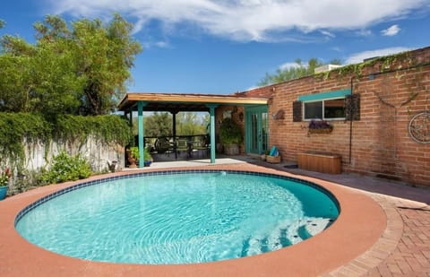 pool