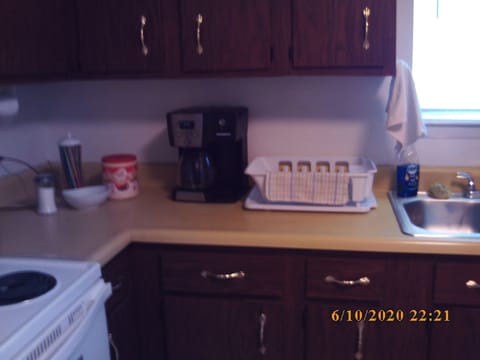 Fully furnished kitchen