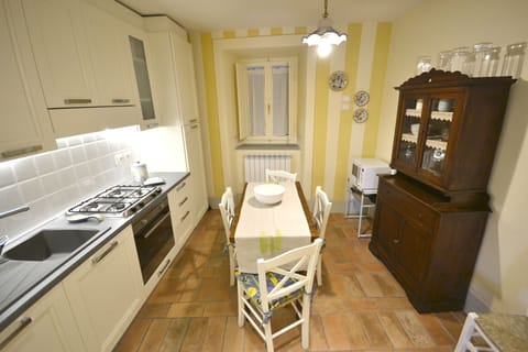 Kitchen and dining room