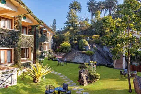 Luxury Room, 1 King Bed, Pool View | View from room