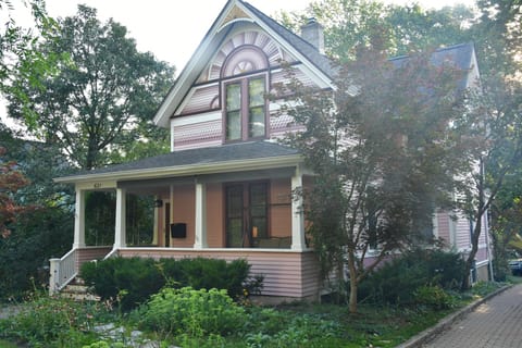The front of the house is 125 yrs old; back half added in 2000; shared driveway.