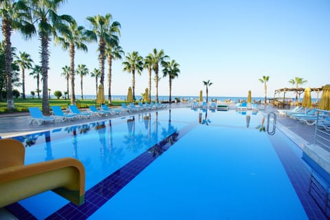 2 outdoor pools, pool umbrellas, sun loungers
