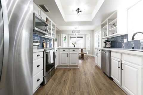 Fully-equipped kitchen