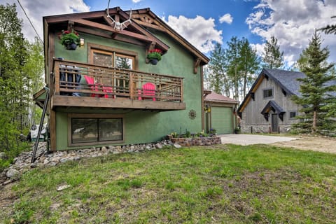 Grand Lake Vacation Rental | 3BR | 2BA | 1,340 Sq Ft | 2 Stories