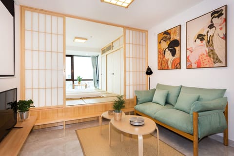 1 Bedroom Apartment | Desk, blackout drapes, free WiFi