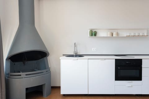 Family Room, Multiple Beds, City View | Private kitchen | Espresso maker, coffee/tea maker, electric kettle