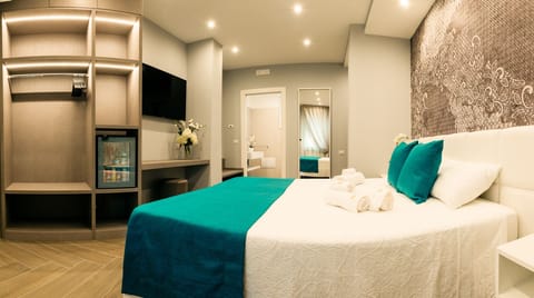 Superior Room | Premium bedding, minibar, individually decorated, individually furnished