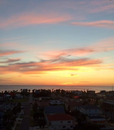 Stunning sunset over the Laguna Madre Bay!