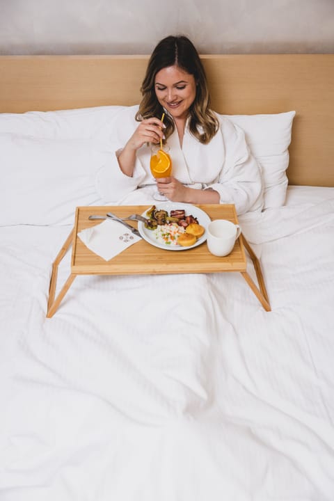 Room service - dining