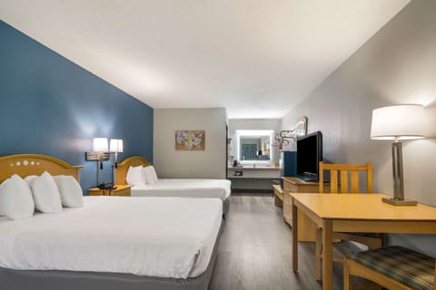 Desk, blackout drapes, iron/ironing board, free WiFi