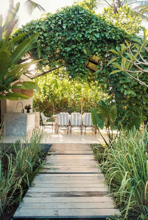 View at the kitchen and dining area in the afternoon