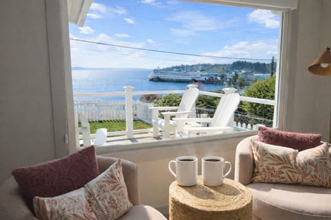 Wake up to this! Unobstructed views of Puget Sound with our local ferries
