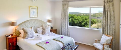 Executive Suite (Fish Eagle) | In-room safe, desk, free WiFi, bed sheets