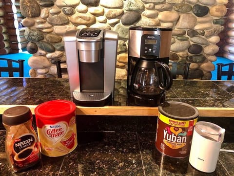 Keurig & Mr. Coffee Coffee Makers