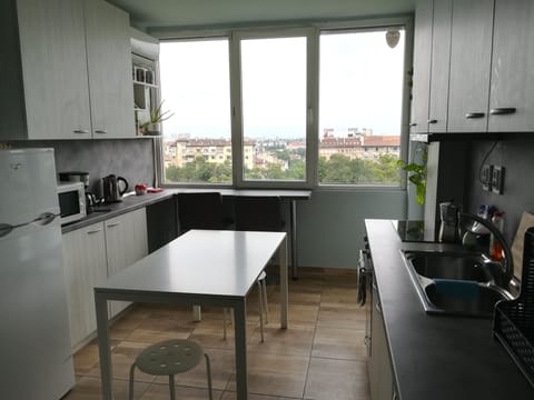 Shared fridge, microwave