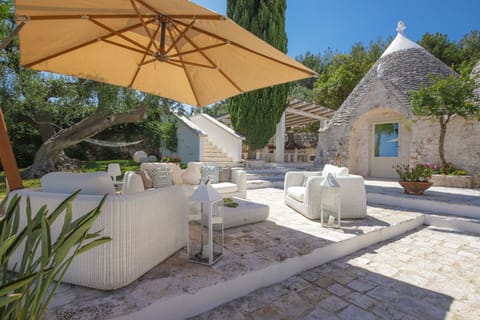 Villa, 4 Bedrooms | Terrace/patio