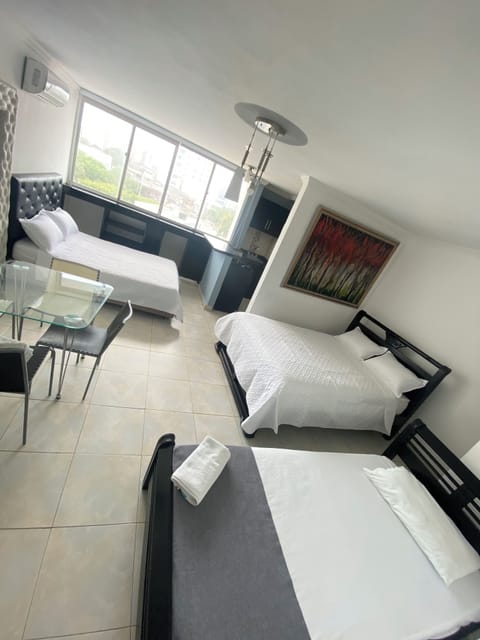 Family Quadruple Room | WiFi (free), bed sheets