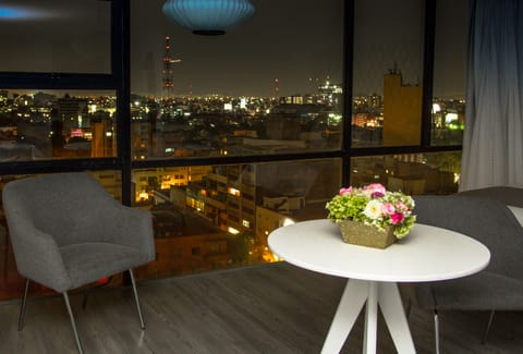 Deluxe Double Room, 2 Double Beds | Premium bedding, in-room safe, laptop workspace, blackout drapes
