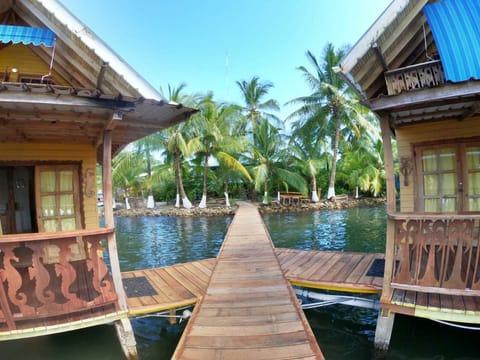Dock