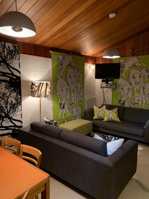 Lounge room