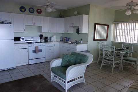 Lower Unit Kitchen and Dining